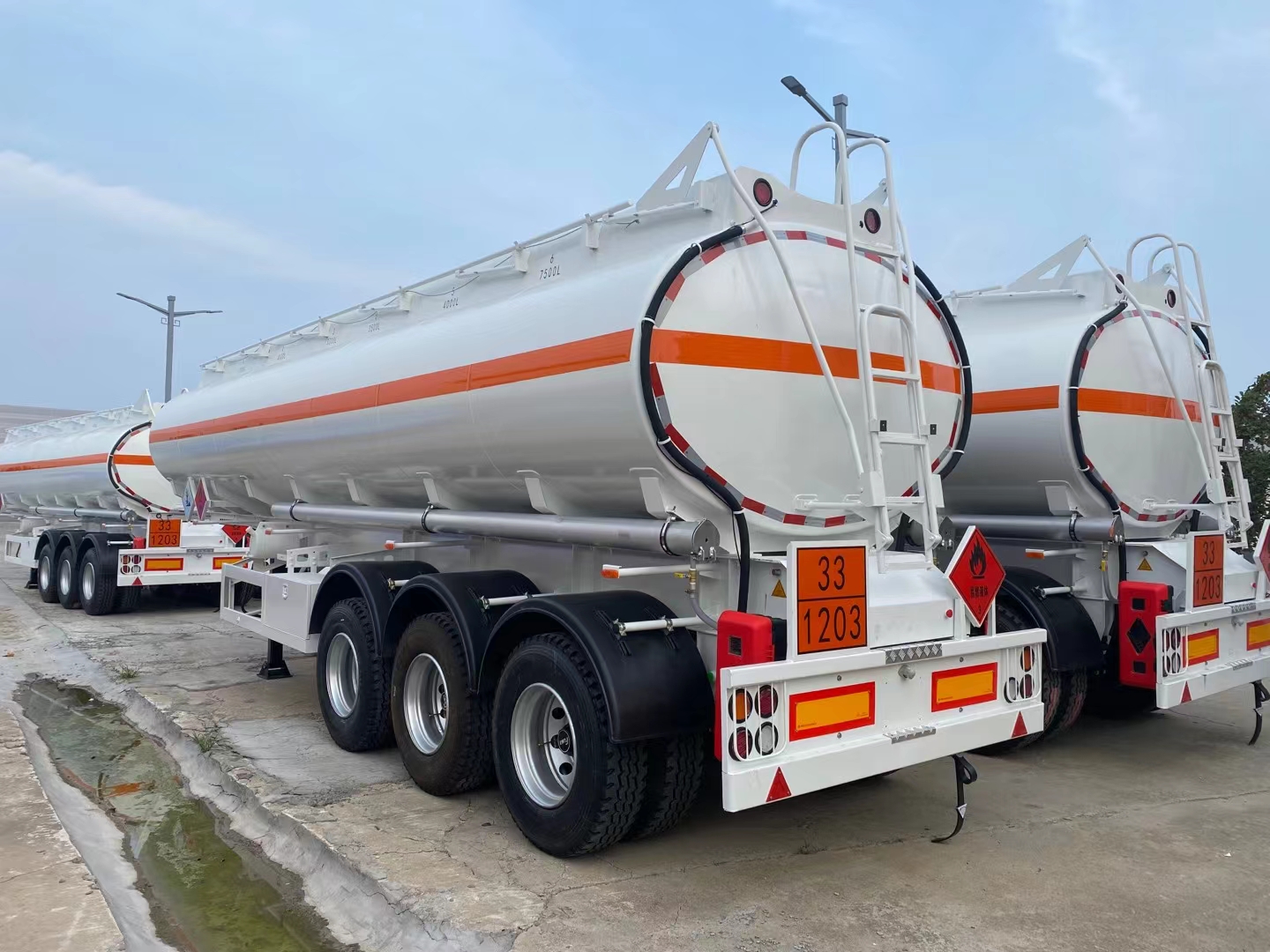 45000 Lts Fuel Tanker Trailer with 6 compartments