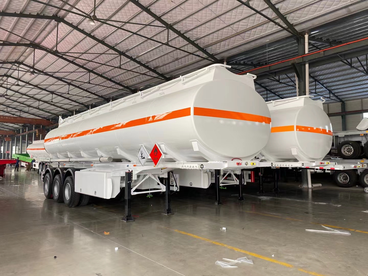45000 Lts Fuel Tanker Trailer with 6 compartments
