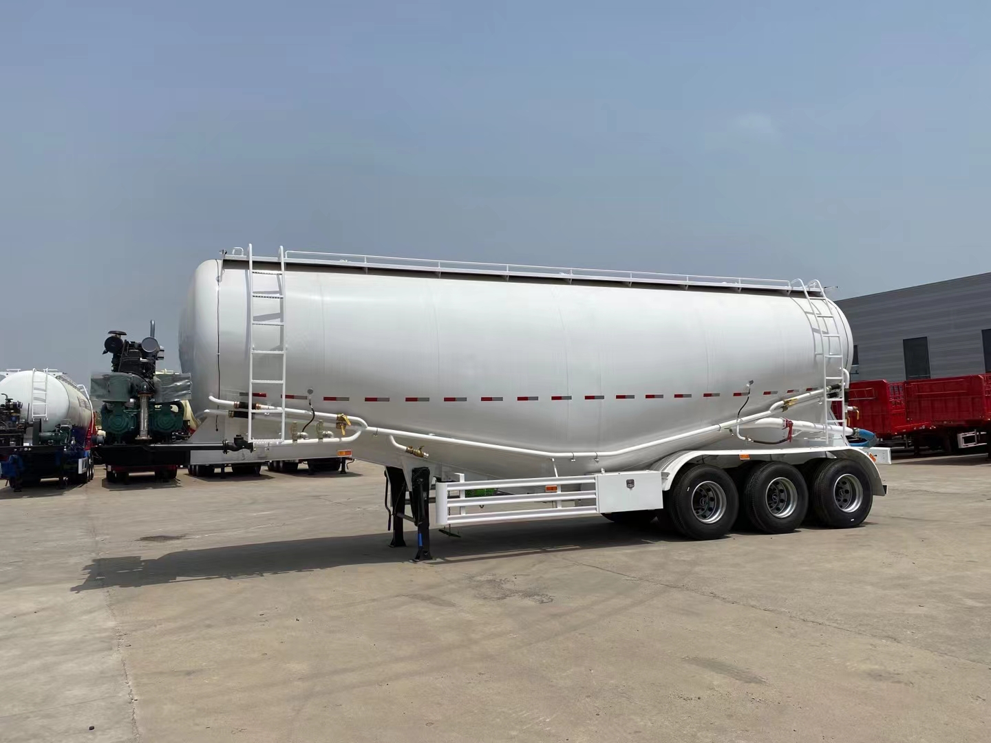 3 Axles Bulk Cement Semi Trailer